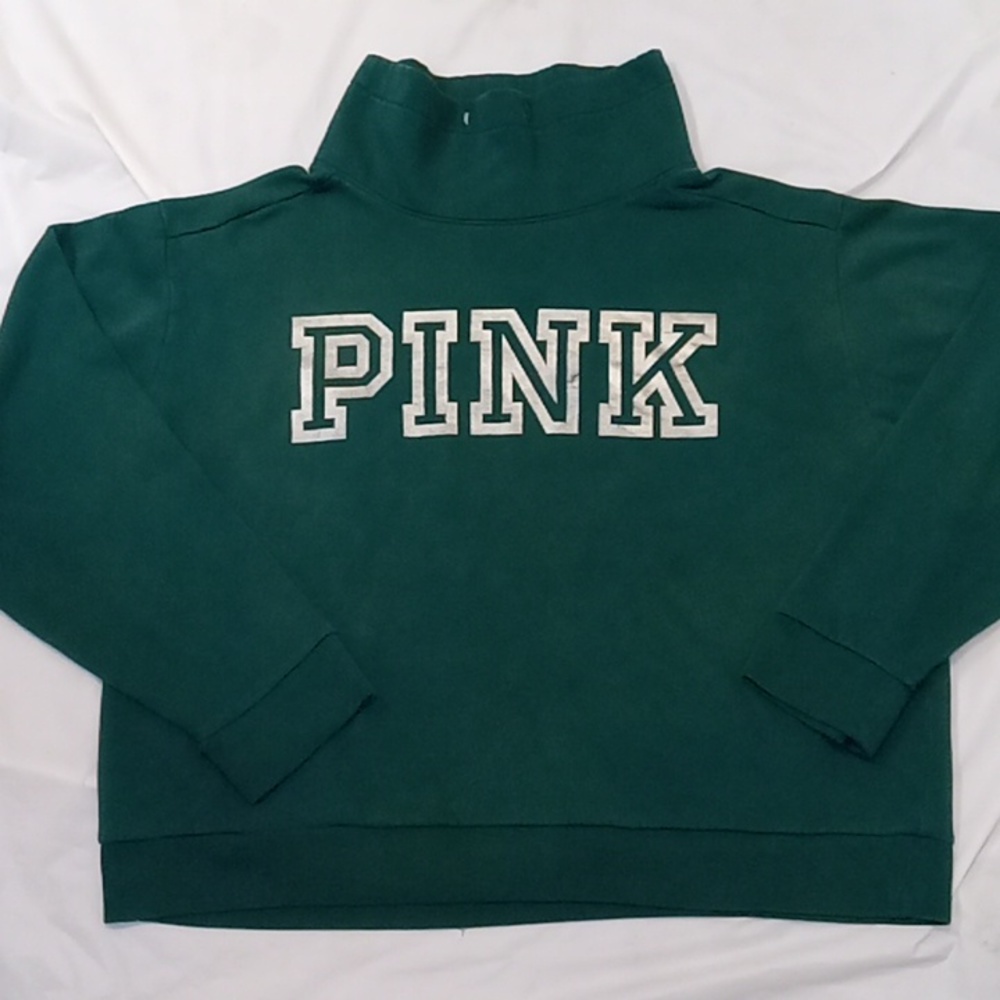 PINK Victoria's Secret Women's Sweat Shirt.